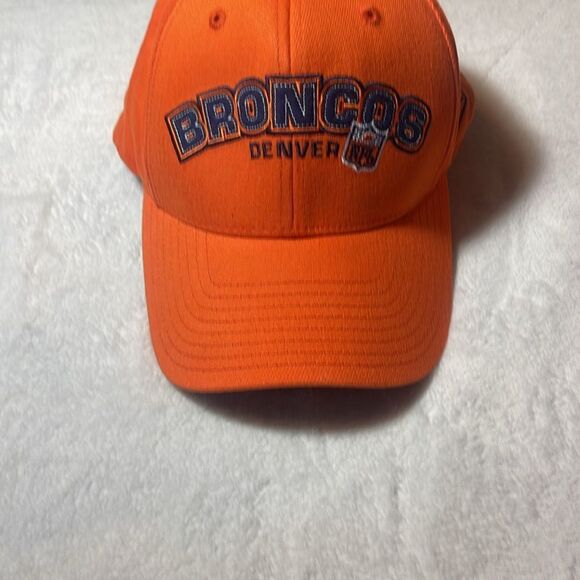 Reebok Denver Broncos hat - Picture 2 of 9